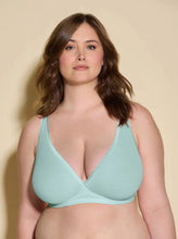 Load image into Gallery viewer, Soire Super Curvy Bralette (Mint)
